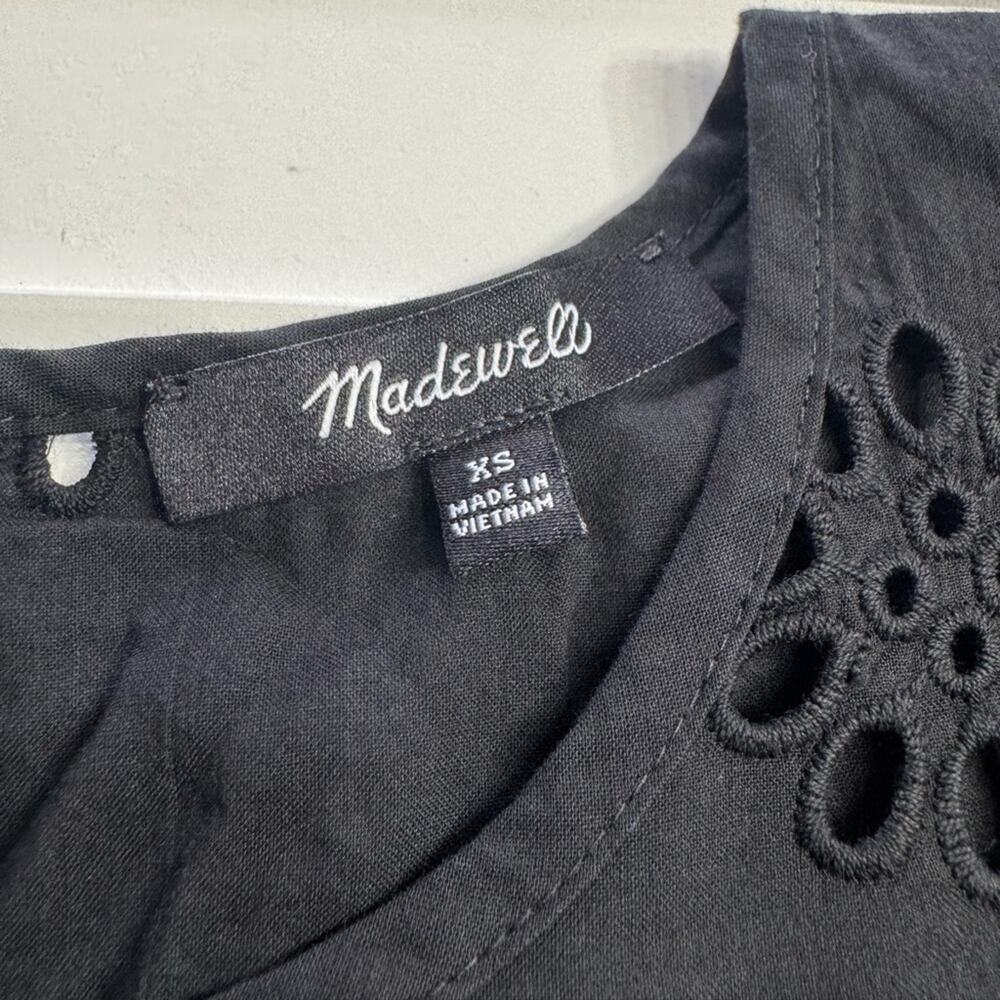 Madewell Women’s Sz XS Black Embroidered Floral Flutter Ruffle Sleeve Top Blouse - Picture 4 of 7